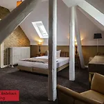 & Restaurant Ulmenhof Otel