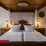 & Restaurant Ulmenhof 3*