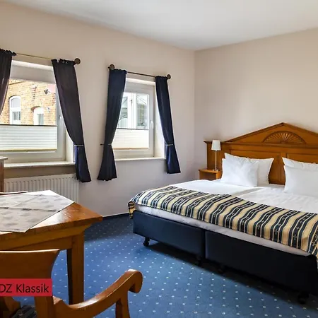 & Restaurant Ulmenhof 3*