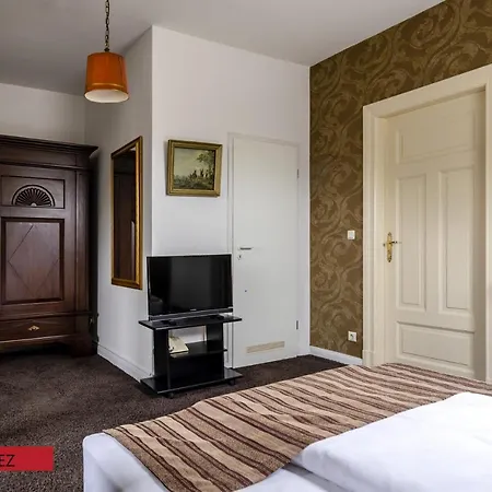 Hotel & Restaurant Ulmenhof 3*