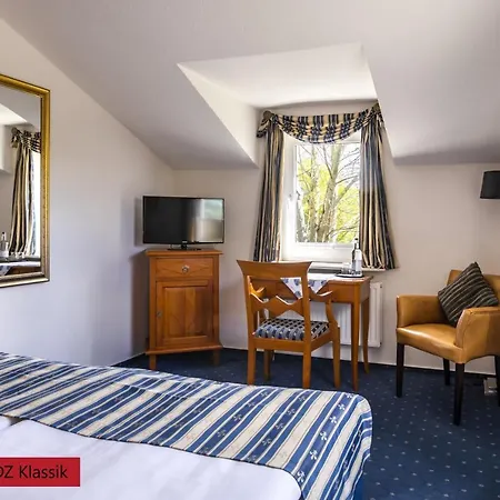 & Restaurant Ulmenhof 3*