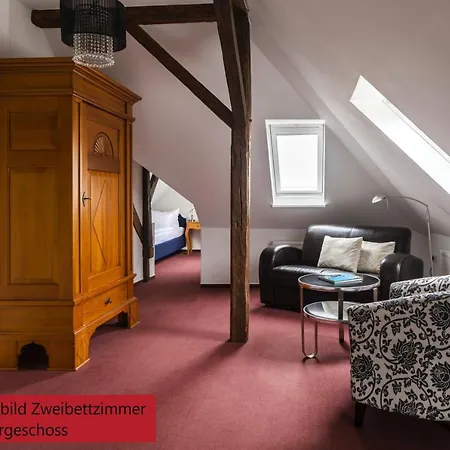 & Restaurant Ulmenhof Szálloda 3*