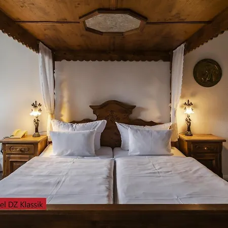 & Restaurant Ulmenhof 3*