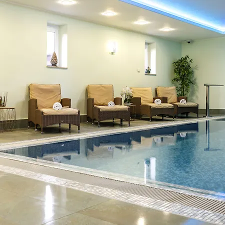 & Restaurant Ulmenhof Hotel 3*