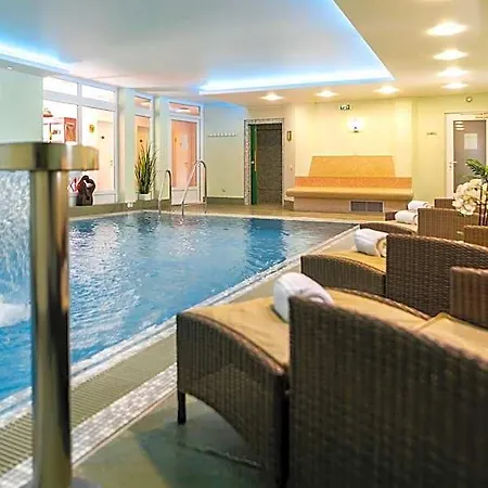 & Restaurant Ulmenhof 3* Bredstedt