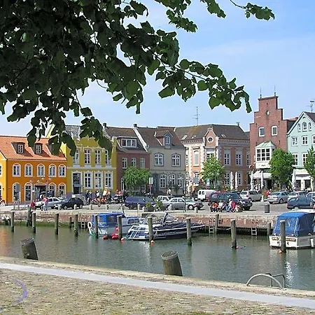 Hotel & Restaurant Ulmenhof 3*
