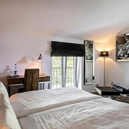 & Restaurant Ulmenhof Hotel 3*