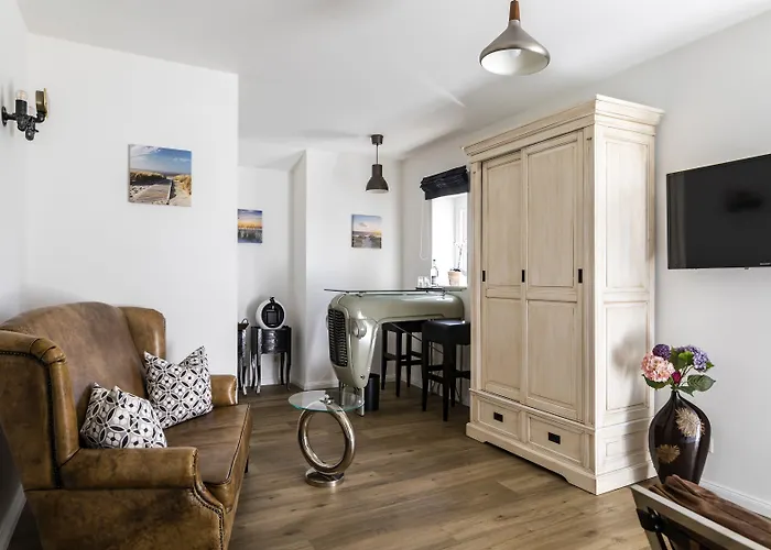 & Restaurant Ulmenhof 3* Bredstedt