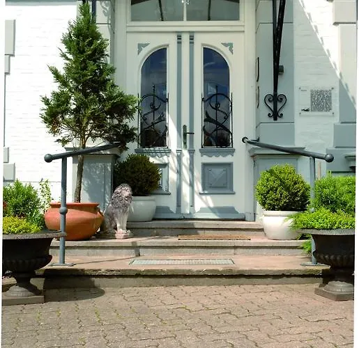 Hotell & Restaurant Ulmenhof Bredstedt