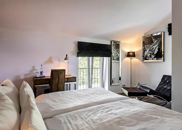 & Restaurant Ulmenhof Hotell 3*