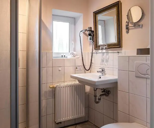 & Restaurant Ulmenhof Hotell 3*