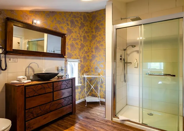 & Restaurant Ulmenhof Bredstedt